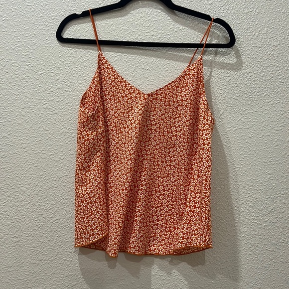 Orange flower tank top - Picture 1 of 3